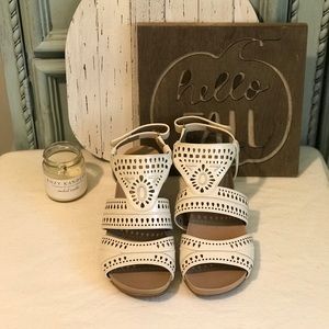 Cute and very comfortable sandals